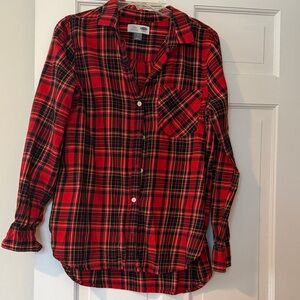 Old Navy Women's Red and Black Checkered Button Down Shirt
